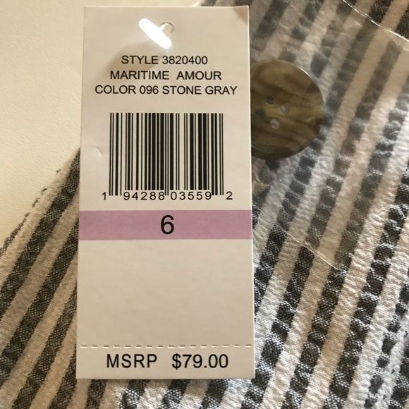 COPY - NWT Court & Rowe size 6 gray and white striped a-line skirt - Picture 10 of 13